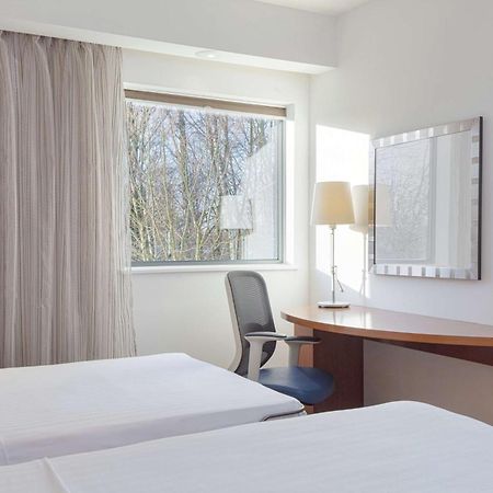 Hampton By Hilton Corby Hotel Kültér fotó