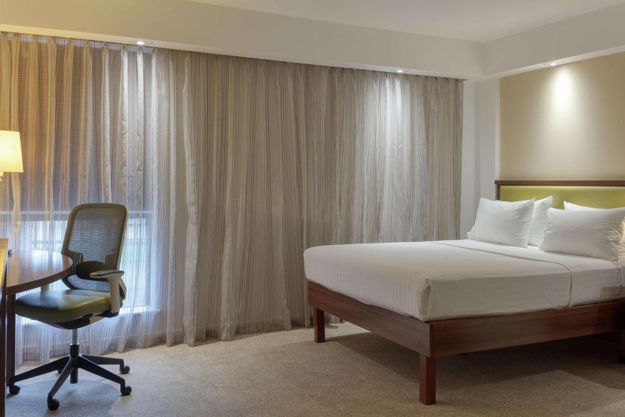 Hampton By Hilton Corby Hotel Kültér fotó