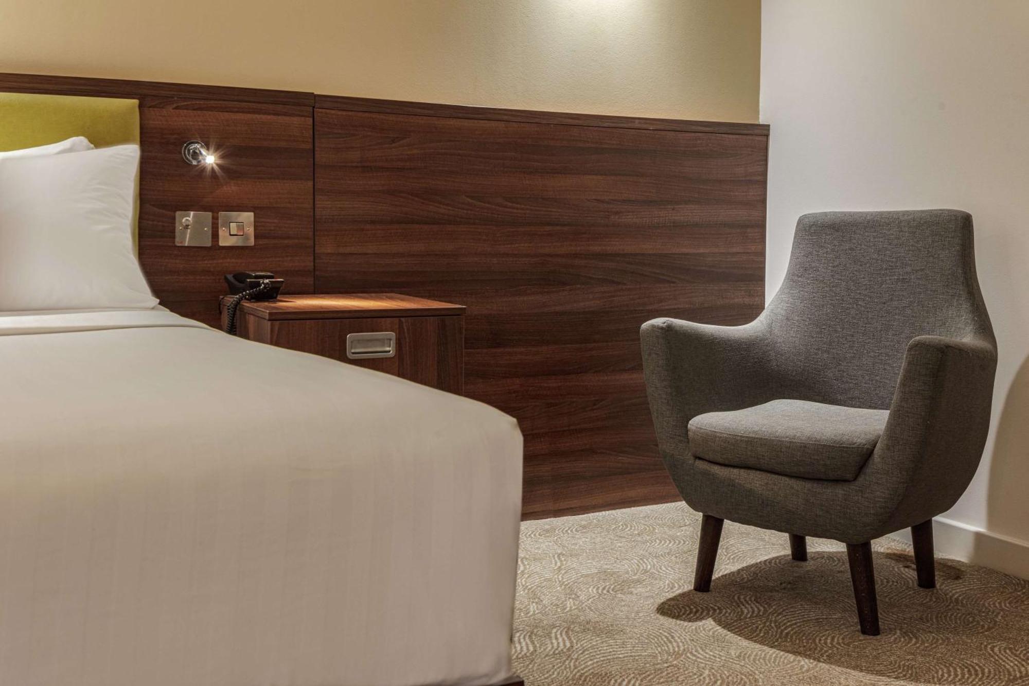Hampton By Hilton Corby Hotel Kültér fotó
